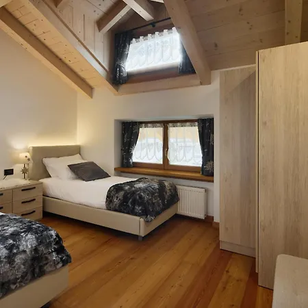 Alpen Dolomites Apartment *